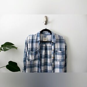 Abercrombie & Fitch Blue and White Striped Women’s Flannel Shirt